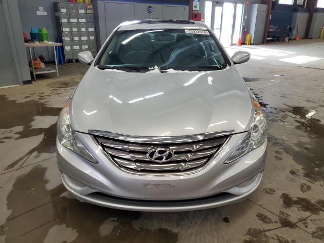 5NPEC4AC1BH279980 - 2011 HYUNDAI SONATA SE SILVER photo 5