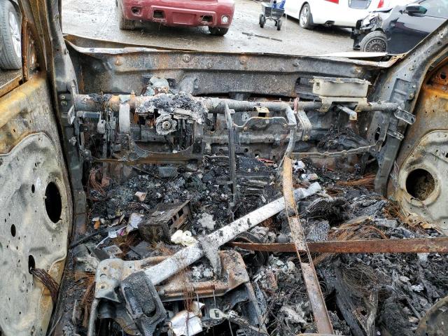 5XYKT4A1XBG177327 - 2011 KIA SORENTO BASE BURN photo 8