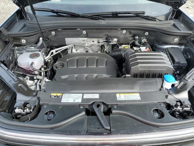 1V2WE2CA6RC224752 - 2024 VOLKSWAGEN ATLAS CROS SE SILVER photo 11