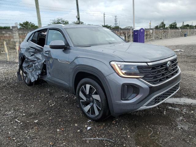 1V2WE2CA6RC224752 - 2024 VOLKSWAGEN ATLAS CROS SE SILVER photo 4