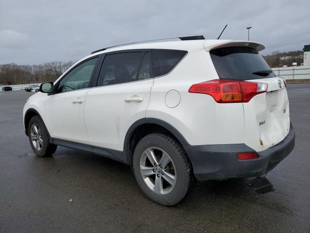 JTMRFREVXFD160595 - 2015 TOYOTA RAV4 XLE WHITE photo 2