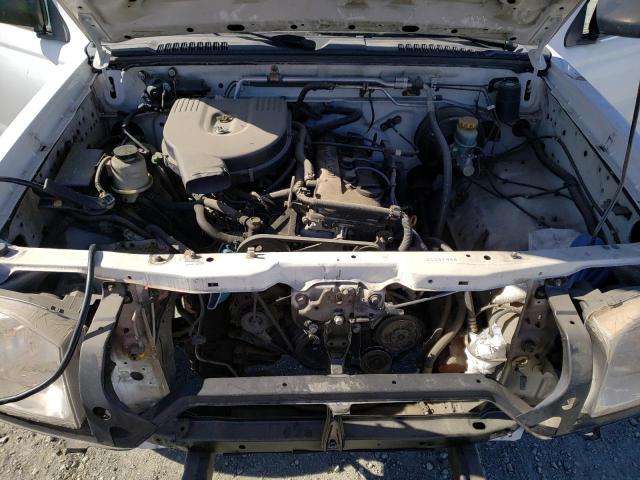 1N6DD26S12C341948 - 2002 NISSAN FRONTIER KING CAB XE WHITE photo 11