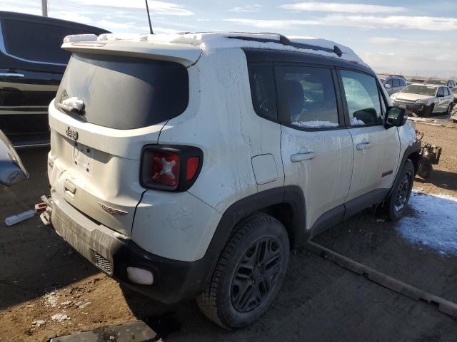 ZACCJBCB0JPH68737 - 2018 JEEP RENEGADE TRAILHAWK WHITE photo 3