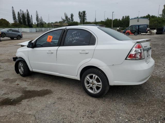 KL1TG5DE8BB257952 - 2011 CHEVROLET AVEO LT WHITE photo 2