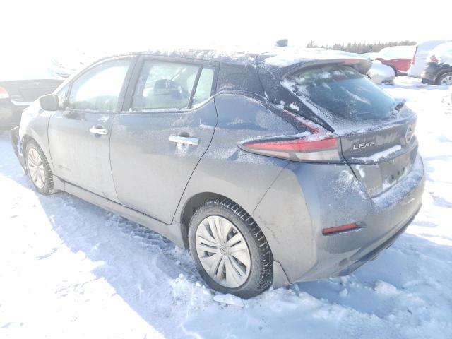 1N4AZ1CPXJC317394 - 2018 NISSAN LEAF S GRAY photo 2