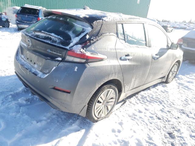 1N4AZ1CPXJC317394 - 2018 NISSAN LEAF S GRAY photo 3