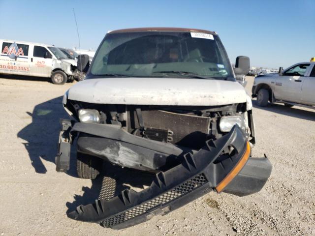 1GCHG39U551227935 - 2005 CHEVROLET EXPRESS G3 WHITE photo 5