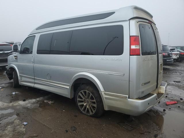 1GCWGAFG1L1150455 - 2020 CHEVROLET EXPRESS G2 SILVER photo 2