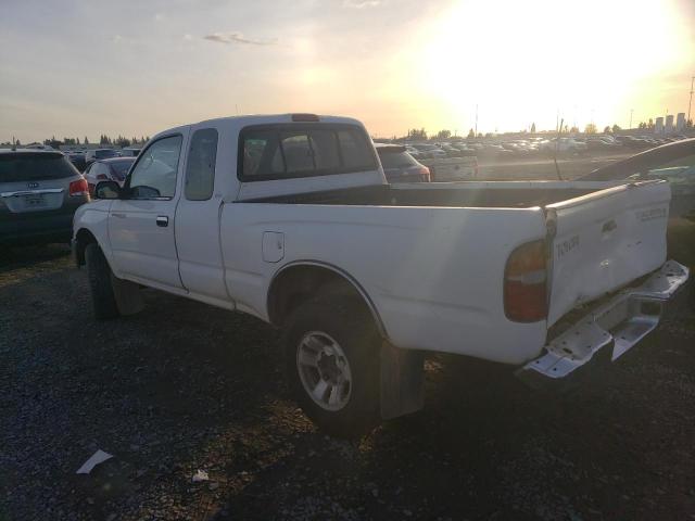 4TASN92N2YZ609889 - 2000 TOYOTA TACOMA XTRACAB PRERUNNER WHITE photo 2