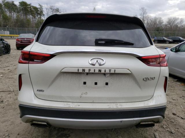 3PCAJ5M36KF121347 - 2019 INFINITI QX50 ESSENTIAL WHITE photo 6