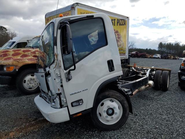 54DEEW1D4RSR01333 - 2024 CHEVROLET 5500XG WHITE photo 1