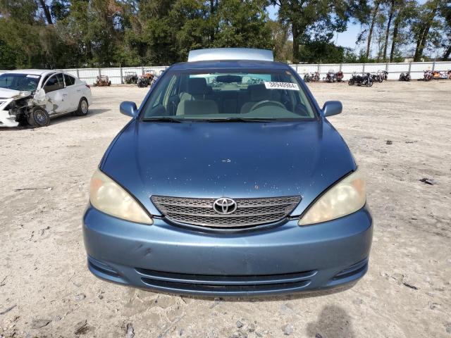 4T1BE32K34U822005 - 2004 TOYOTA CAMRY LE BLUE photo 5