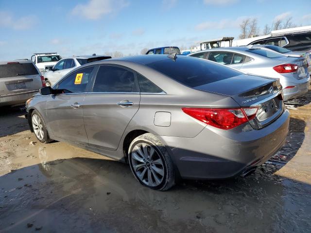 5NPEC4AC8CH370553 - 2012 HYUNDAI SONATA SE SILVER photo 2