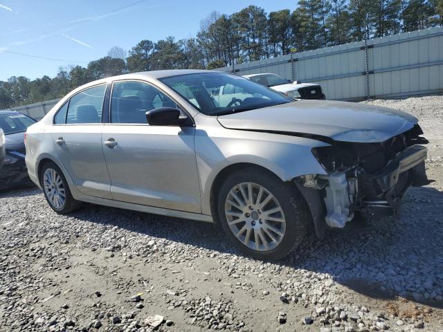 3VW2K7AJ0EM324215 - 2014 VOLKSWAGEN JETTA BASE BEIGE photo 4