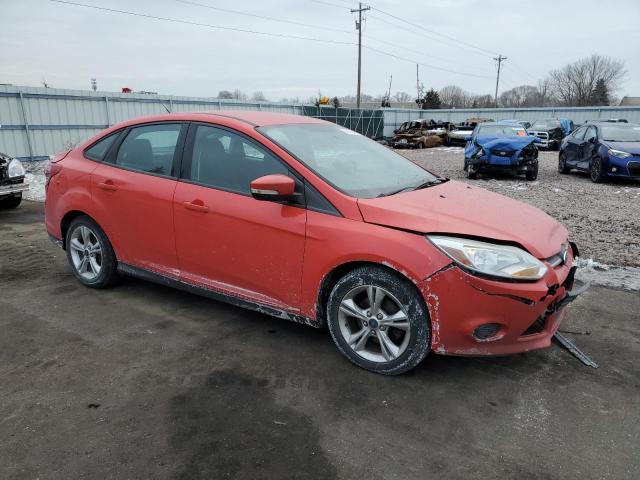 1FADP3F22EL346635 - 2014 FORD FOCUS SE RED photo 4