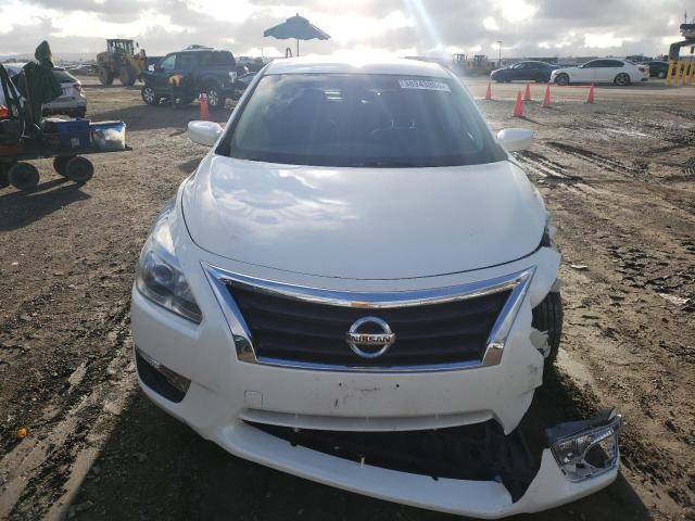 1N4AL3AP8DC125721 - 2013 NISSAN ALTIMA 2.5 WHITE photo 5