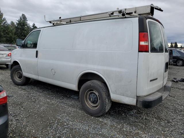 1GCHG35V171143046 - 2007 CHEVROLET EXPRESS G3 WHITE photo 2