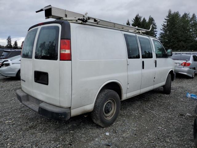 1GCHG35V171143046 - 2007 CHEVROLET EXPRESS G3 WHITE photo 3