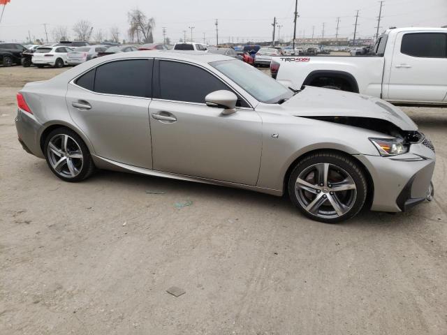 JTHBA1D22J5071792 - 2018 LEXUS IS 300 GRAY photo 4