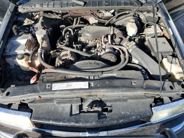 1GCCS19W728212645 - 2002 CHEVROLET S TRUCK S10 BLACK photo 11