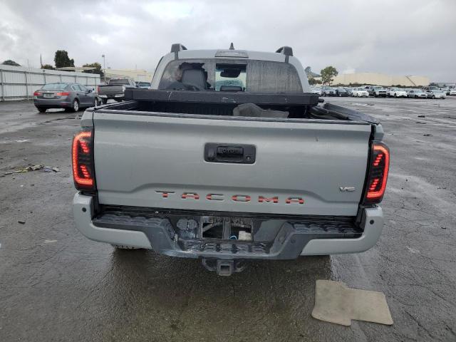 3TMCZ5AN8LM315589 - 2020 TOYOTA TACOMA DOUBLE CAB GRAY photo 6