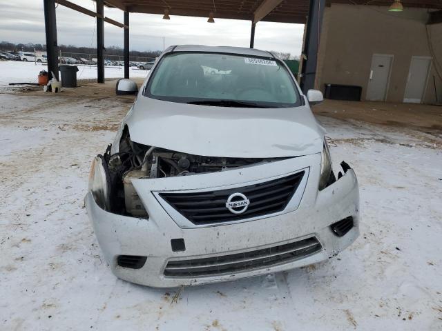 3N1CN7AP7CL885732 - 2012 NISSAN VERSA S SILVER photo 5