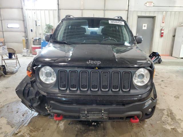 ZACCJBCB8JPH23173 - 2018 JEEP RENEGADE TRAILHAWK BLACK photo 5