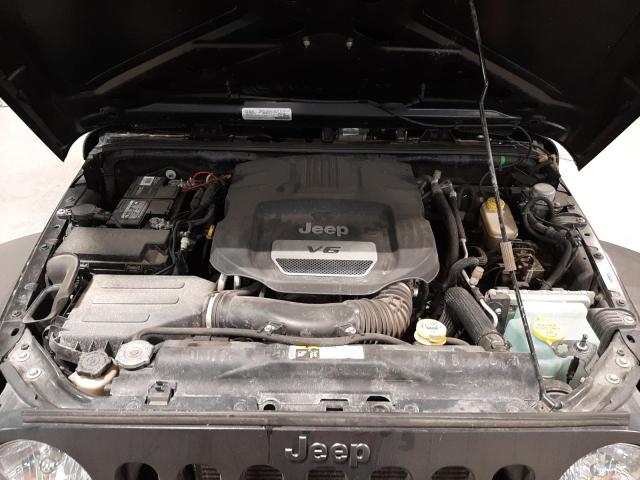 1C4BJWDG7GL135467 - 2016 JEEP WRANGLER U SPORT შავი ფოტო 11