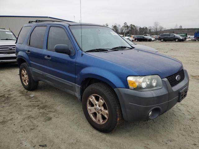 1FMYU03147KC05715 - 2007 FORD ESCAPE XLT BLUE photo 4