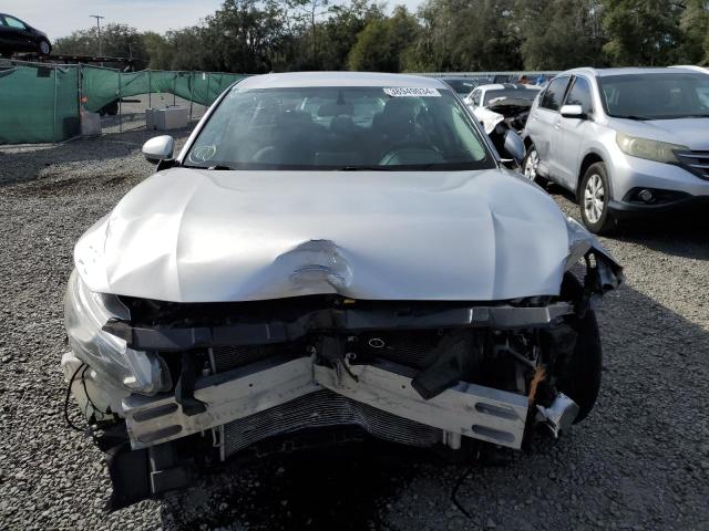 1N4BL4BV5LC197546 - 2020 NISSAN ALTIMA S SILVER photo 5