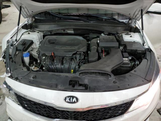 5XXGT4L34KG301746 - 2019 KIA OPTIMA LX WHITE photo 11