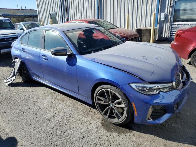 3MW5U7J07L8B27045 - 2020 BMW M340I BLUE photo 4