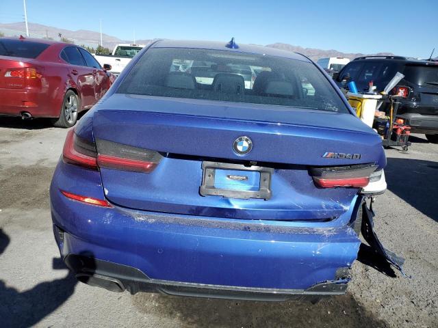 3MW5U7J07L8B27045 - 2020 BMW M340I BLUE photo 6