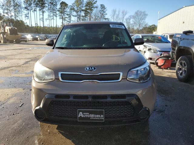 KNDJN2A23F7230892 - 2015 KIA SOUL TAN photo 5