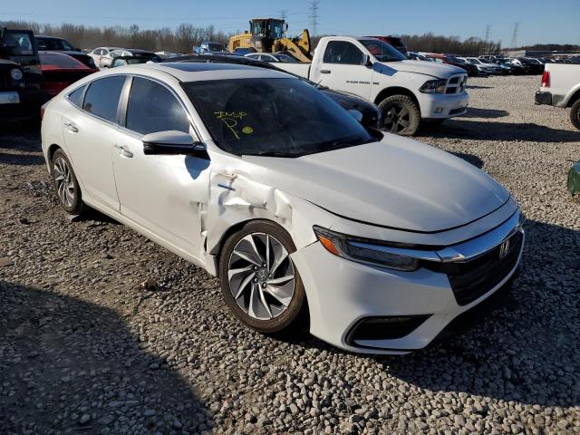 19XZE4F90KE000578 - 2019 HONDA INSIGHT TOURING WHITE photo 4