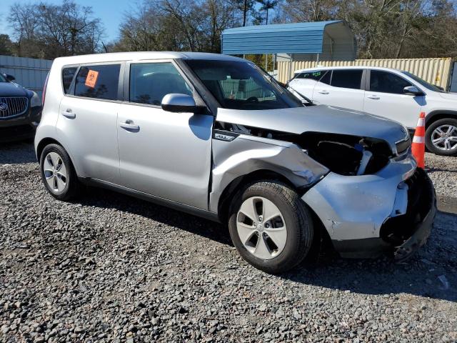 KNDJN2A23F7755483 - 2015 KIA SOUL SILVER photo 4