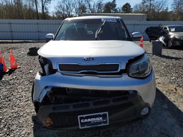 KNDJN2A23F7755483 - 2015 KIA SOUL SILVER photo 5