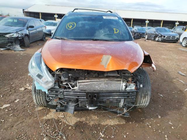 3N1CP5CV7LL513303 - 2020 NISSAN KICKS SV ORANGE photo 5