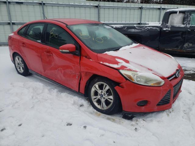 1FADP3F28EL150991 - 2014 FORD FOCUS SE RED photo 4