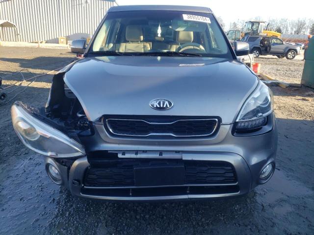 KNDJT2A64D7592932 - 2013 KIA SOUL + GRAY photo 5