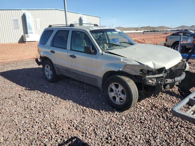 1FMCU93126KA11214 - 2006 FORD ESCAPE XLT GRAY photo 4