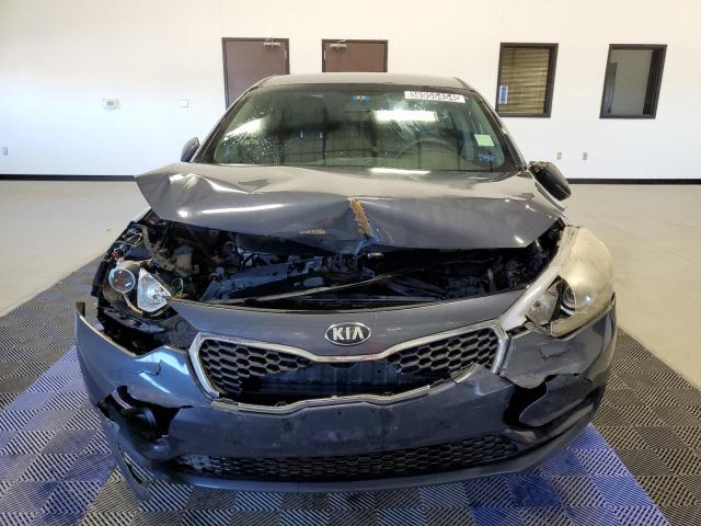 KNAFX4A6XE5225226 - 2014 KIA FORTE LX CHARCOAL photo 5