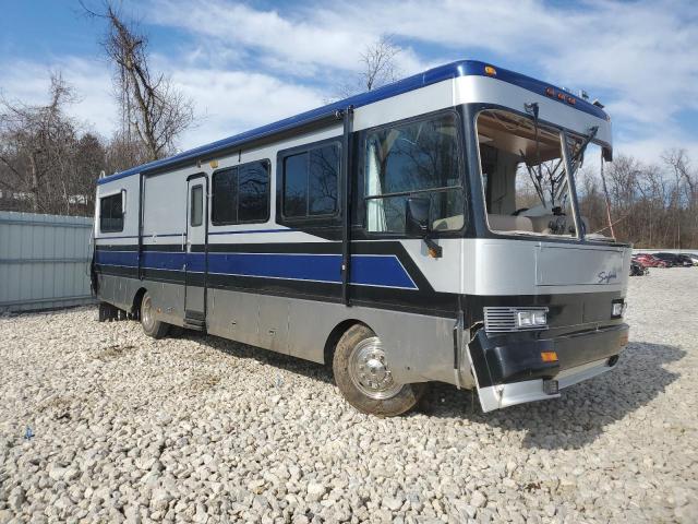 4SLB9BM28T1104157 - 1996 OTHER MOTORHOME TWO TONE photo 1