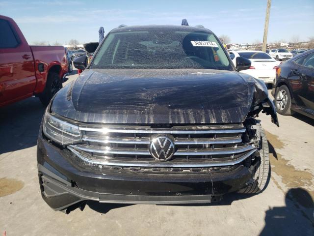 3VV3B7AX2NM035933 - 2022 VOLKSWAGEN TIGUAN SE BLACK photo 5