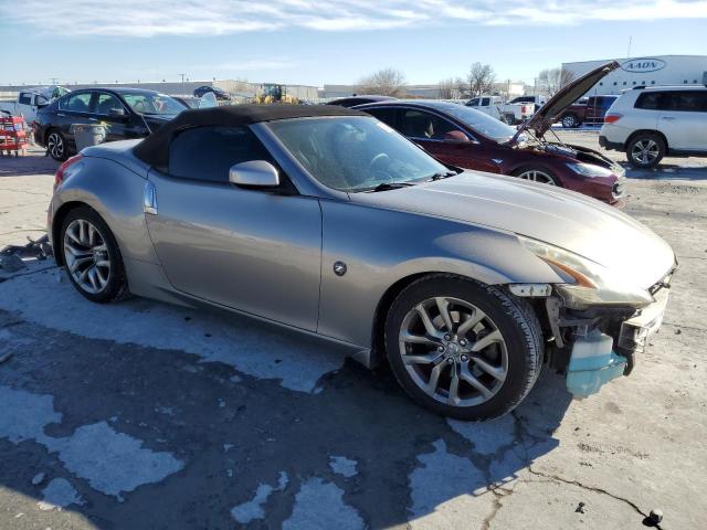 JN1AZ4FH0AM304733 - 2010 NISSAN 370Z GRAY photo 4