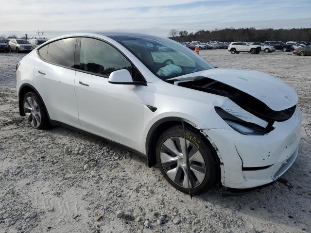 7SAYGAEE1PF700228 - 2023 TESLA MODEL Y WHITE photo 4