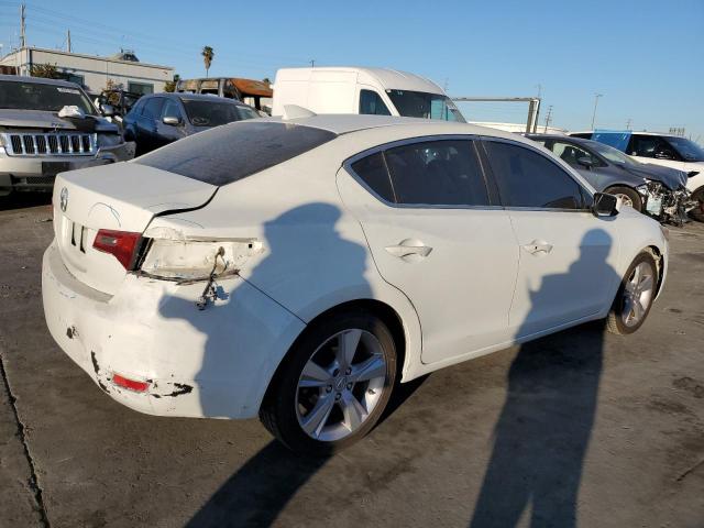 19VDE1F37FE009068 - 2015 ACURA ILX 20 WHITE photo 3