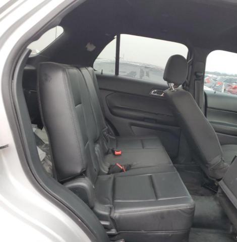 1FM5K8AR1KGB55464 - 2019 FORD EXPLORER POLICE INTERCEPTOR Silber Foto 11