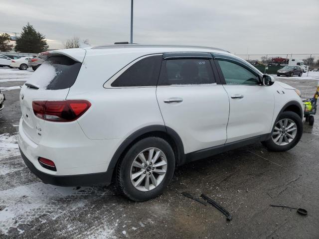 5XYPG4A36KG551766 - 2019 KIA SORENTO L WHITE photo 3