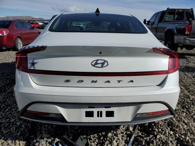 5NPEG4JA9MH099250 - 2021 HYUNDAI SONATA SE WHITE photo 6